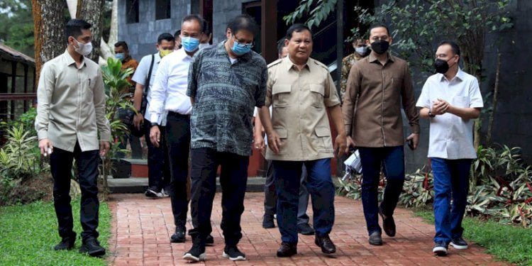 Airlangga Hartarto dan Prabowo Subianto bertemu di Hambalang, Bogor. /Humas Golkar