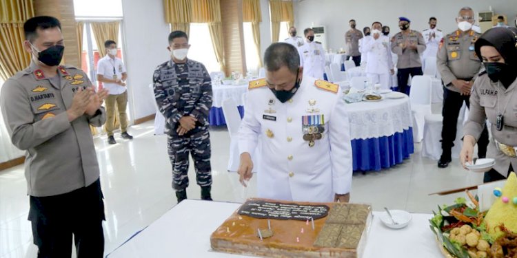 Wakapolda Sumut Brigjend Pol Dadang Hartanto saat perayaan HUT TNI AL 76 di Lantamal I Belawan/Ist