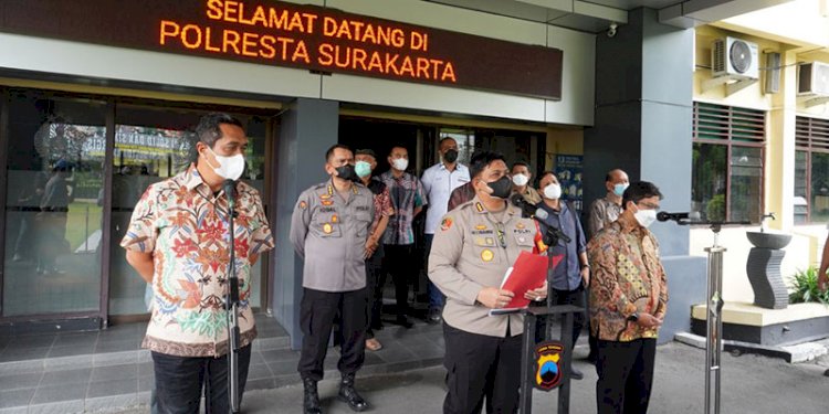 Kapolresta Surakarta Kombes Ade Safri Simanjuntak saat menyampaikan keterangan pers kasus tewasnya mahasiswa UNS saat mengikuti Diklatsar Menwa/Ist