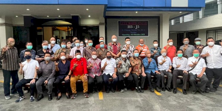 Rapidin Simbolon dan Sofyan Tan bersama komunitas suku Tionghoa di Medan/RMOLSumut