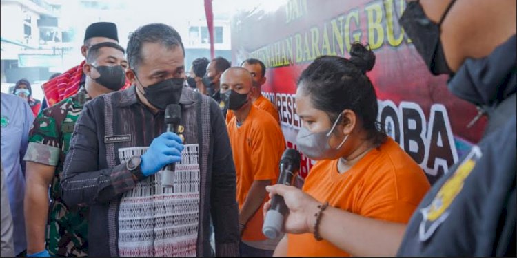 Wakil Wali Kota Medan Aulia Rachman saat menghadiri pemusnahan barang bukti Narkoba di Polrestabes Medan/Ist