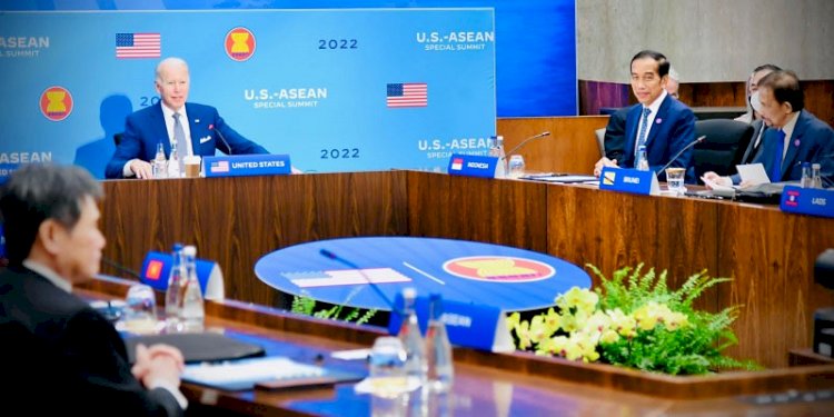  Presiden Republik Indonesia, Joko Widodo dalam forum KTT Khusus ASEAN-AS di Washington DC/Net