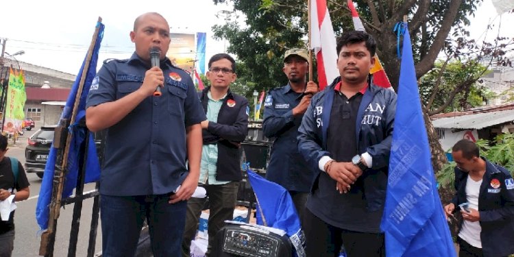 Demo BM PAN Sumut di Holywings Medan/RMOLSumut