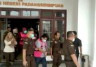 Dugaan Korupsi Dana Covid-19, Kadis Kesehatan Padang Sidimpuan Ditahan