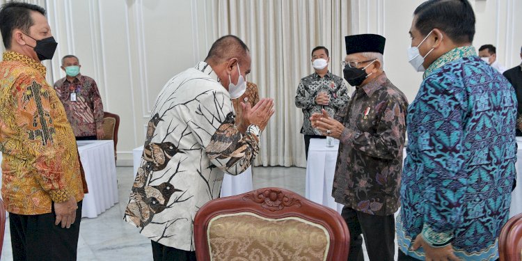 Gubernur Sumut Edy Rahmayadi memberi salam hormat kepada Wakil Presiden Maruf Amin/Ist