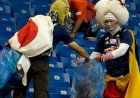 Viral Supporter Jepang Punguti Sampah Usai Pembukaan Piala Dunia 2022