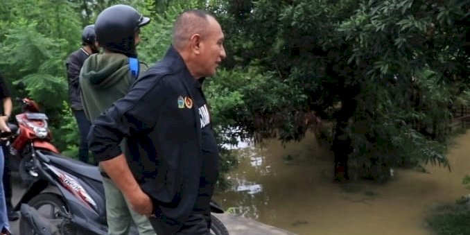 Edy Rahmayadi meninjau lokasi banjir di Medan/Ist