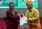 Beri Kuliah Umum Soal Bawang Merah, Walikota Padangsidimpuan Dapat Award Dari UISU