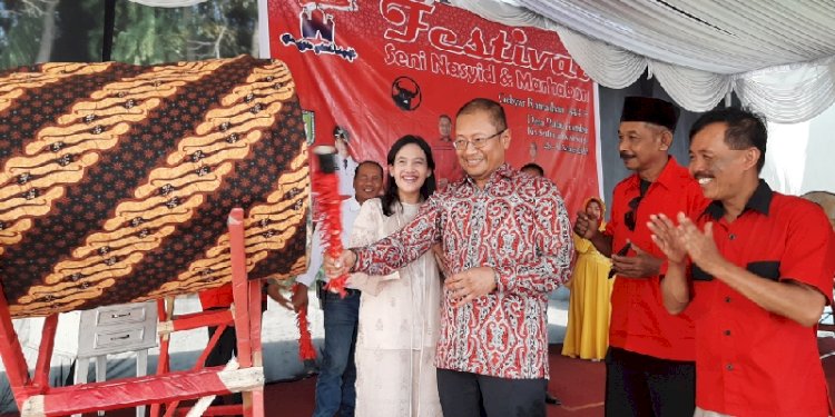 Paul Baja M Siahaan membuka Festival Seni Nasyid dan Marhaban di Serdangbedagai/Ist