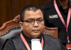 Denny Indrayana Minta Anwar Usman Dipecat Secara Tidak Hormat dan Koreksi Putusan MK