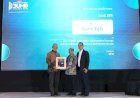 Dinilai Berhasil dalam Akselerasi Ekonomi Daerah, bank bjb Raih Penghargaan di Ajang Best BUMD Award 2024